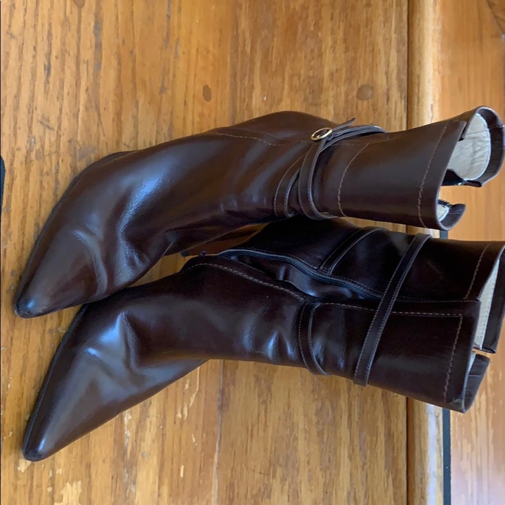 Beautiful brown boots